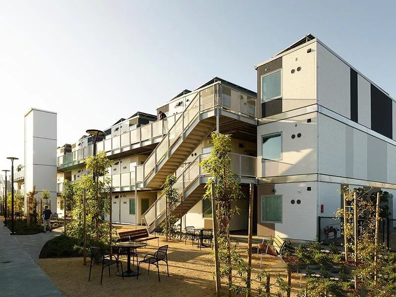 Chii Chinoita Kuti Multi-Story Prefabricated Container Dzimba Dzakanaka Kune Zvekutengesa & Zvekugara Zvirongwa?
